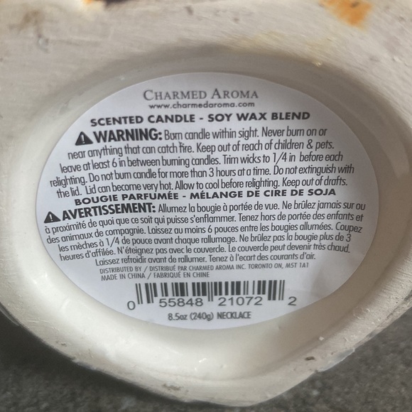 NWT 🐧 Holiday Penguin Candle - Penguin Necklace Collection SOLD OUT - Picture 11 of 12